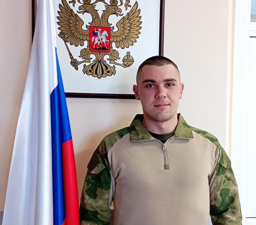 Жуланов Юрий Юрьевич.